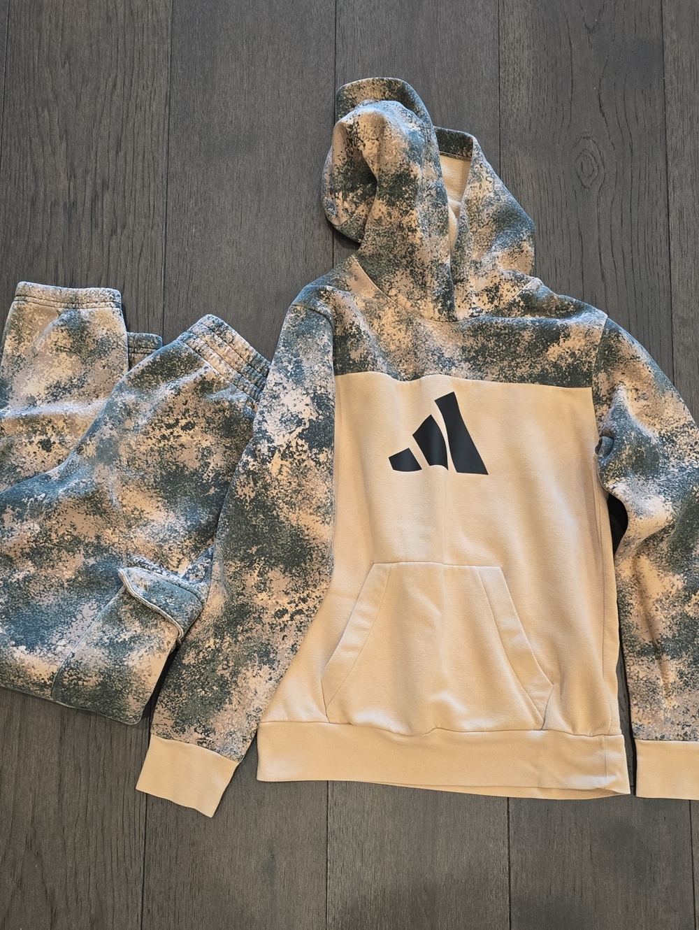 Boys Adidas Camo Sweat Set